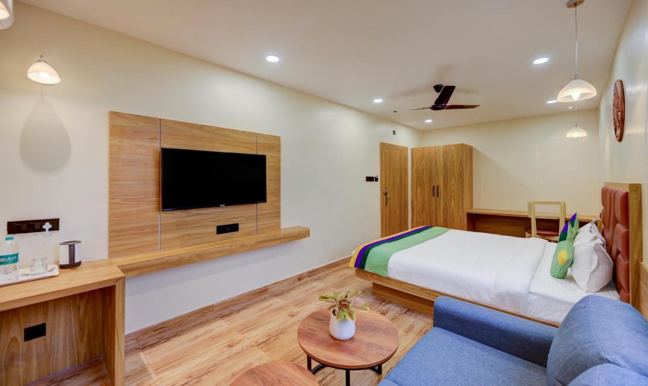 Treebo Aasma Downtown Hotel Bhuvanesvar Kültér fotó