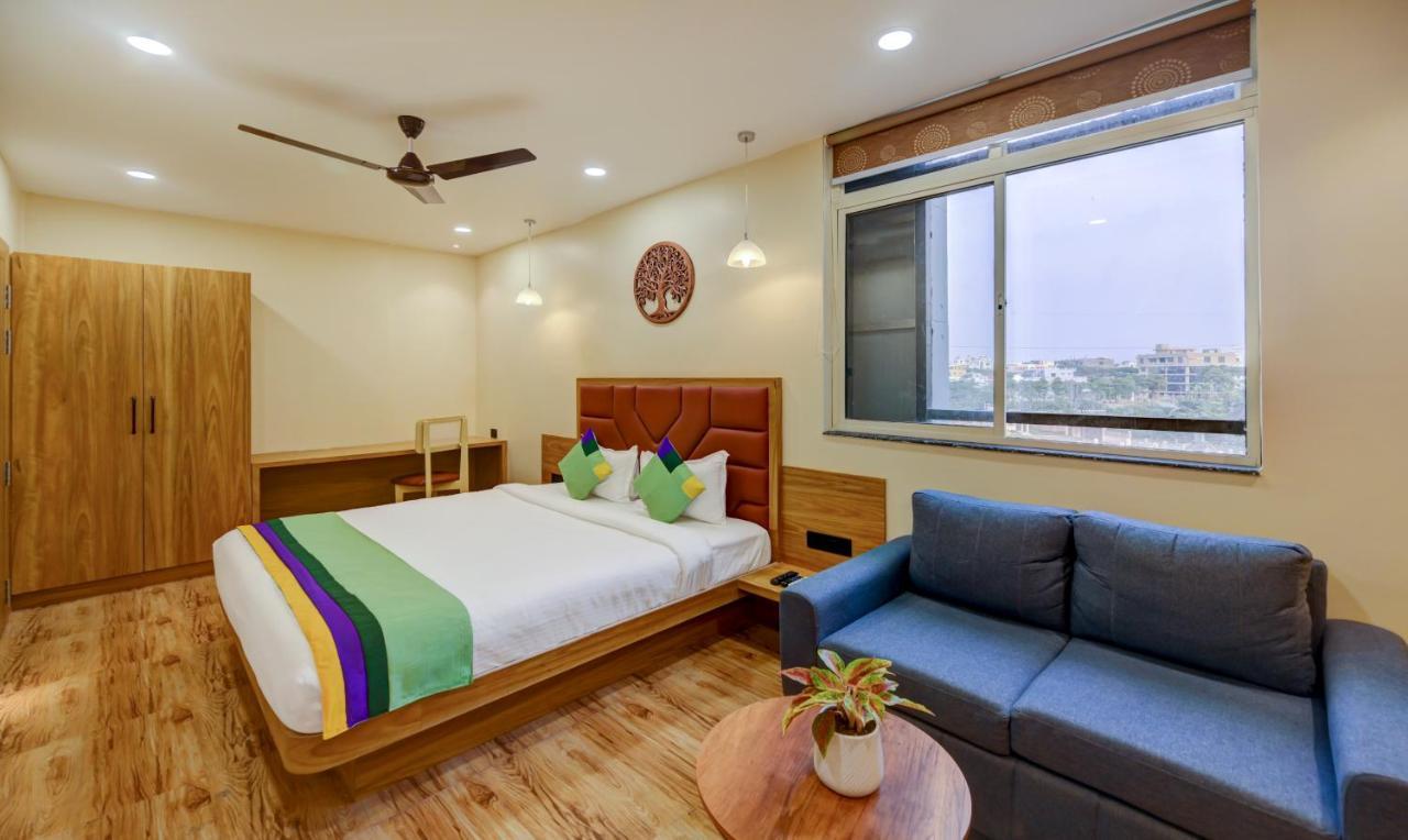 Treebo Aasma Downtown Hotel Bhuvanesvar Kültér fotó